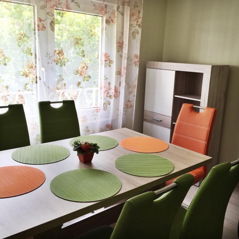 Sweet Apartment *